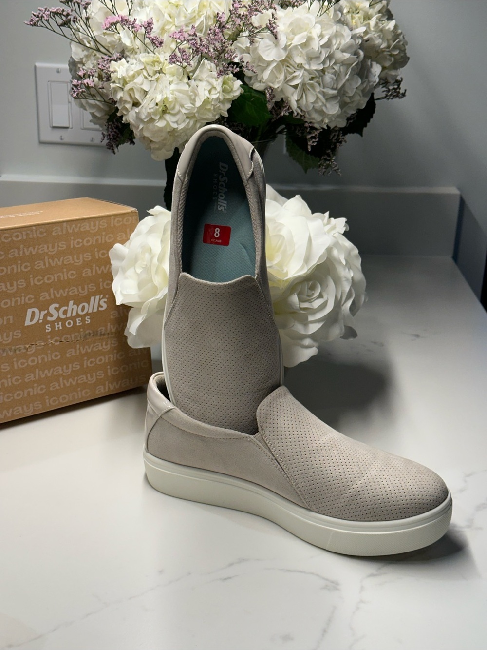 Dr. Scholl's Women’s Time Off Slip-On Comfort Sneakers in Oyster Gray Size 8W - Picture 7 of 10